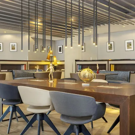 호텔 르 메르디앙