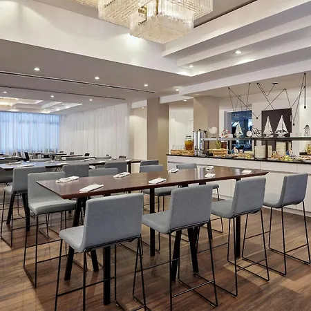 法兰克福艾美度假酒店 5* 美因河畔法兰克福